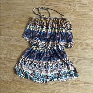 Jumper Size L but runs small